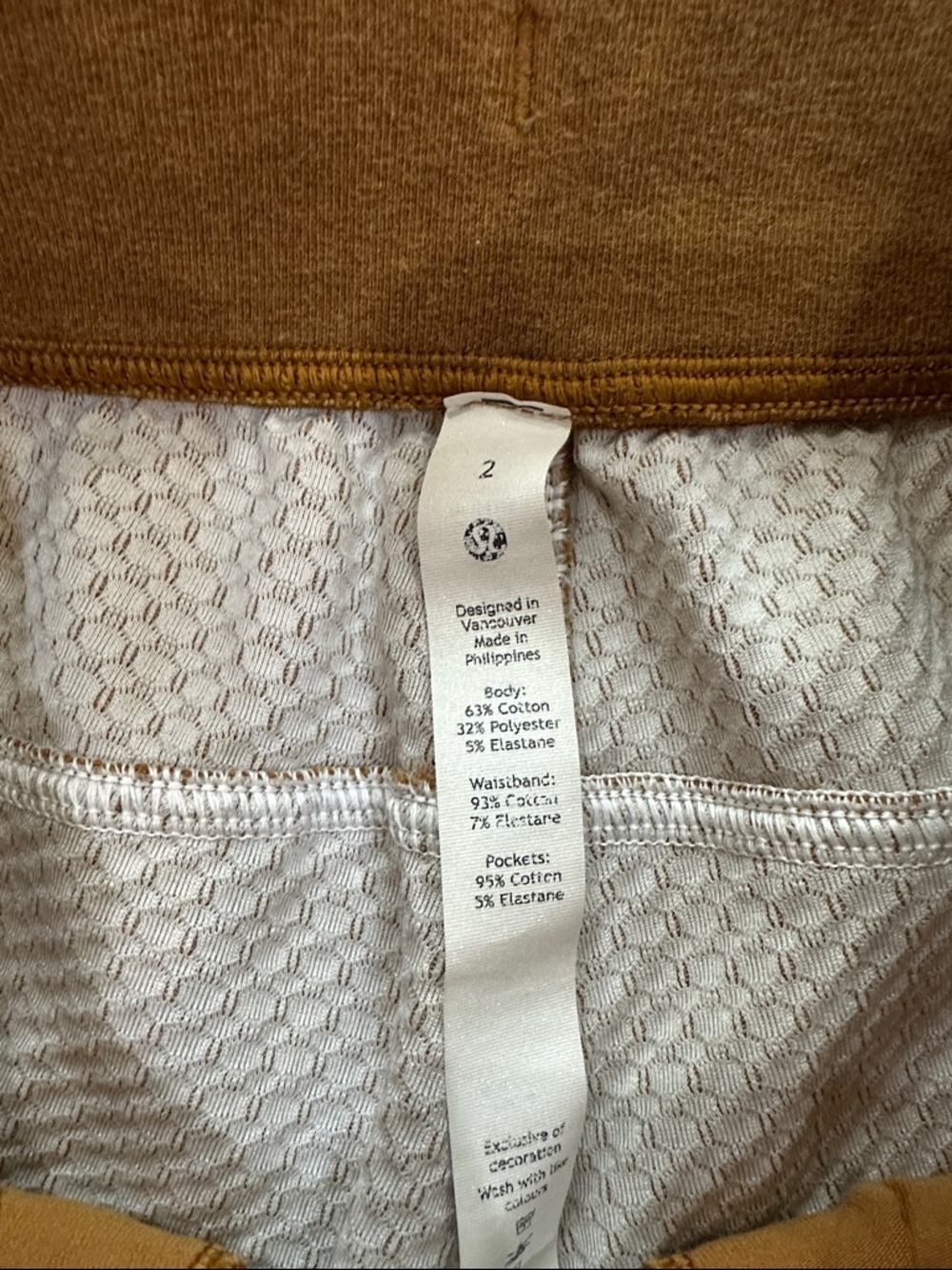 Lululemon Mustard joggers - Picture 2 of 4